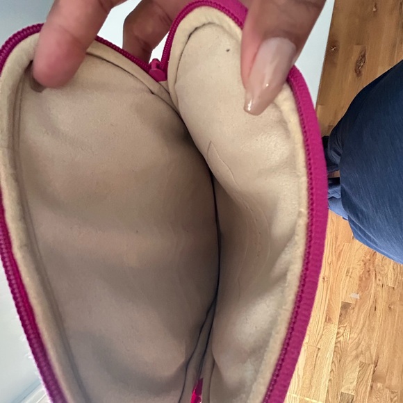 Michael Kors iPad case - Picture 4 of 6